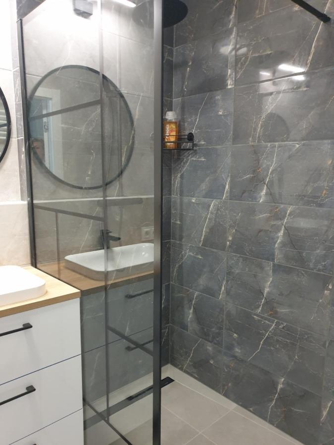 Totu Today-Stara Cegielnia Apartamenty, Faktura Vat, Self Check-In Познань Екстер'єр фото